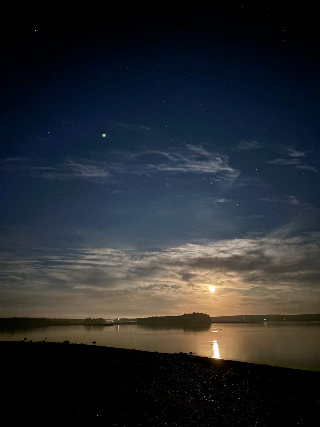 4am dog walk ahead of getting underway very early, Moon set at Little Cranberry