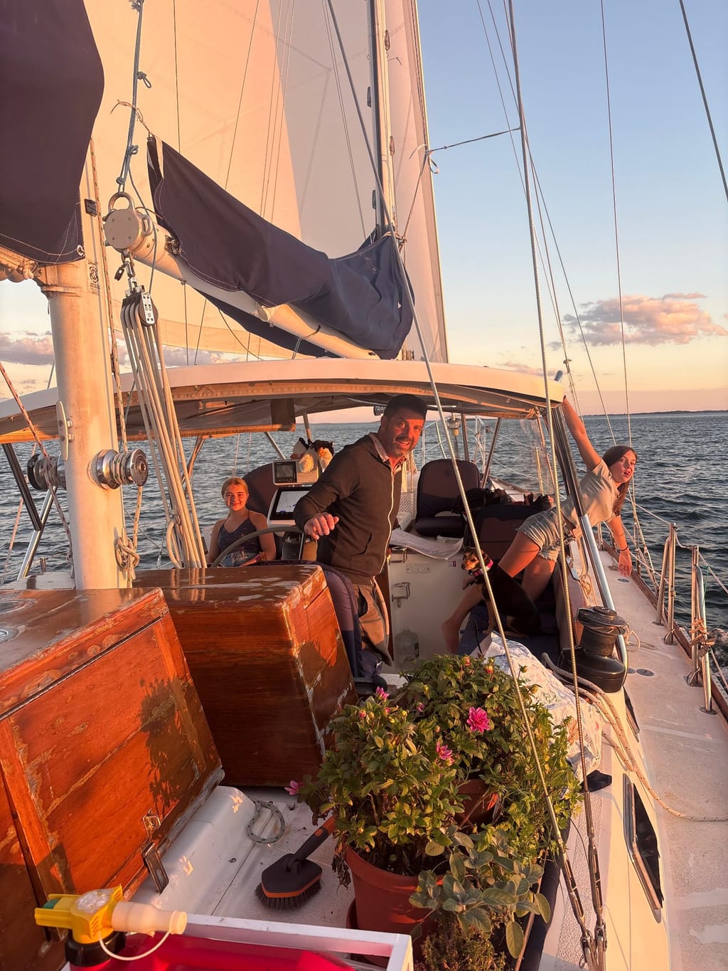 Beautiful motor/sail out of the harobor at Sunset