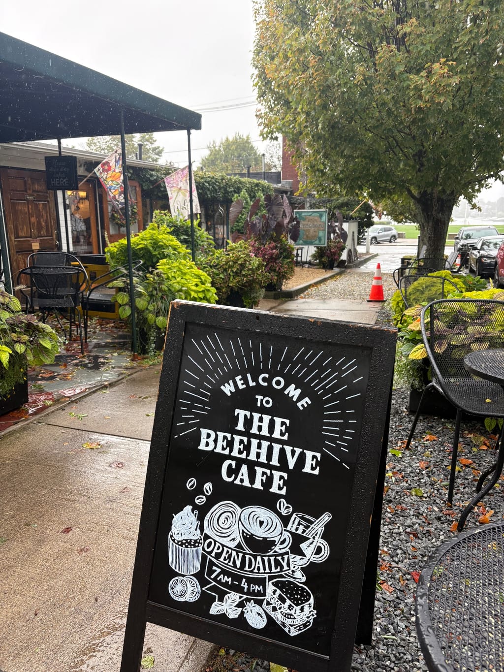 We had an awesome lunch here yesterday! 